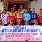 Plt Setda Mura Lepas 70 Peserta Ikrar Bersama Anak Bangsa Ke Kapuas Plt Setda Mura Lepas 70 Peserta Ikrar Bersama Anak Bangsa Ke Kapuas