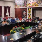 Pj Bupati Dr Hermon Pimpin Rapat Persiapan Kegiatan Tanam Perdana Padi Gogo Pj Bupati Dr Hermon Pimpin Rapat Persiapan Kegiatan Tanam Perdana Padi Gogo