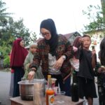 Warga Kalebarembeng Kaget, Tanpa Pengawalan Bupati Gowa Muncul di Depan Pintu