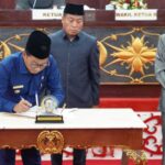 DPRD Murung Raya Gelar Paripurna ke-7, Bahas Dua Raperda dan Serahkan Pertanggungjawaban APBD 2024 DPRD Murung Raya Gelar Paripurna ke-7, Bahas Dua Raperda dan Serahkan Pertanggungjawaban APBD 2024