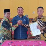 Temu Pamit: Sertijab Lurah Panaragan Jaya Diwarnai Haru dan Pesan Tanggung Jawab Besar. Temu Pamit: Sertijab Lurah Panaragan Jaya Diwarnai Haru dan Pesan Tanggung Jawab Besar.