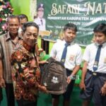 Safari Natal, Bupati Murung Raya Kunjungi Seribu Riam dan Uut Murung