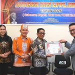 Bupati Murung Raya Raih Penghargaan “Bupati Peduli Radio 2026”