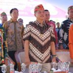 Bupati Heriyus Dorong Pelayanan Gereja Lebih Profesional dan Berkualitas Bupati Heriyus Dorong Pelayanan Gereja Lebih Profesional dan Berkualitas