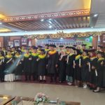 Bupati Heriyus Wisuda Sekolah Lansia Gita Uluh Itah, Belajar Tak Mengenal Usia Bupati Heriyus Wisuda Sekolah Lansia Gita Uluh Itah, Belajar Tak Mengenal Usia
