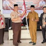 Wabup Rahmanto Lepas Kontingen Pramuka Santri Murung Raya ke PPSN VI di Malang Wabup Rahmanto Lepas Kontingen Pramuka Santri Murung Raya ke PPSN VI di Malang