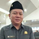 Sutrisno Dorong Pemkab Murung Raya Kembangkan Potensi Wisata Pasir Putih dan Air Terjun Tosah Sutrisno Dorong Pemkab Murung Raya Kembangkan Potensi Wisata Pasir Putih dan Air Terjun Tosah
